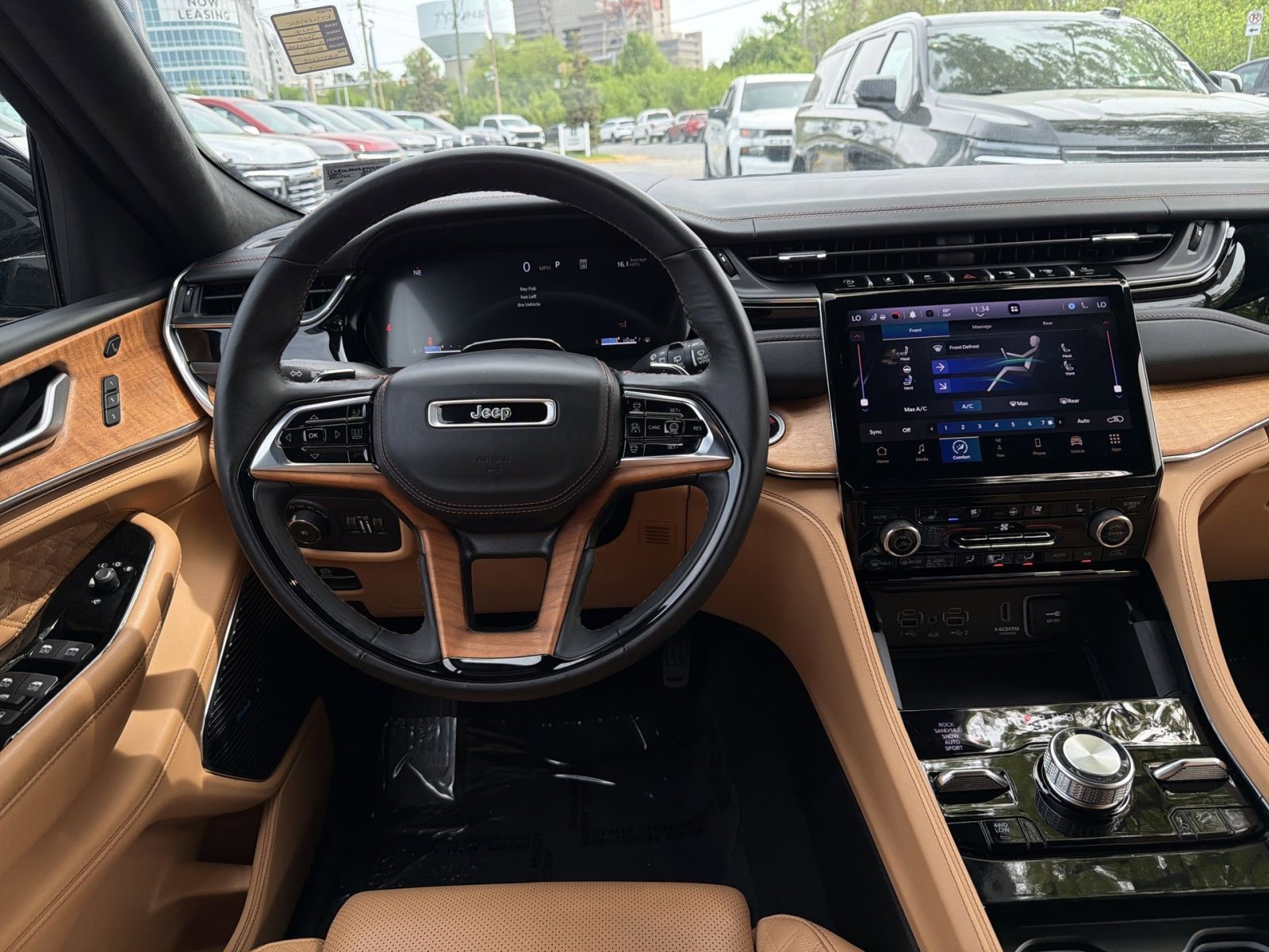 Used 2024 Jeep Grand Cherokee L Summit image 16