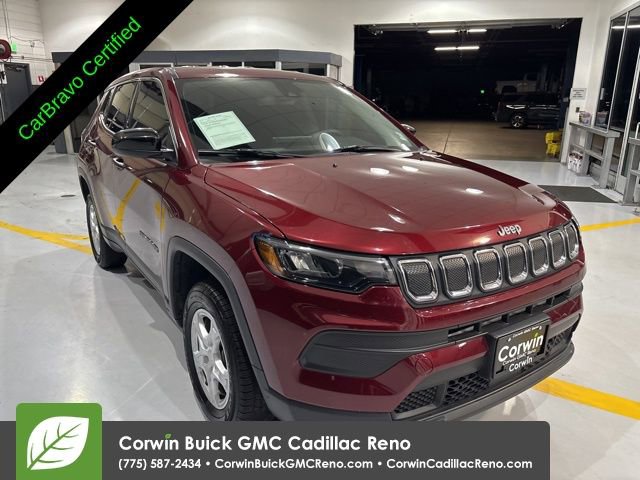 Used 2022 Jeep Compass Sport image 3