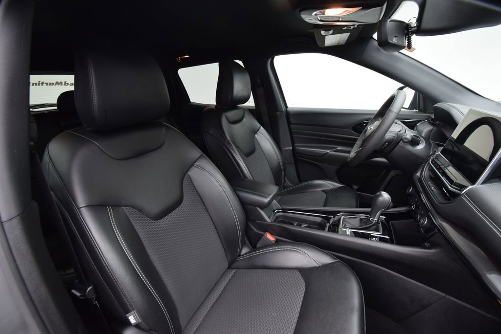 Certified 2023 Jeep Compass Latitude w/ Convenience Group image 15