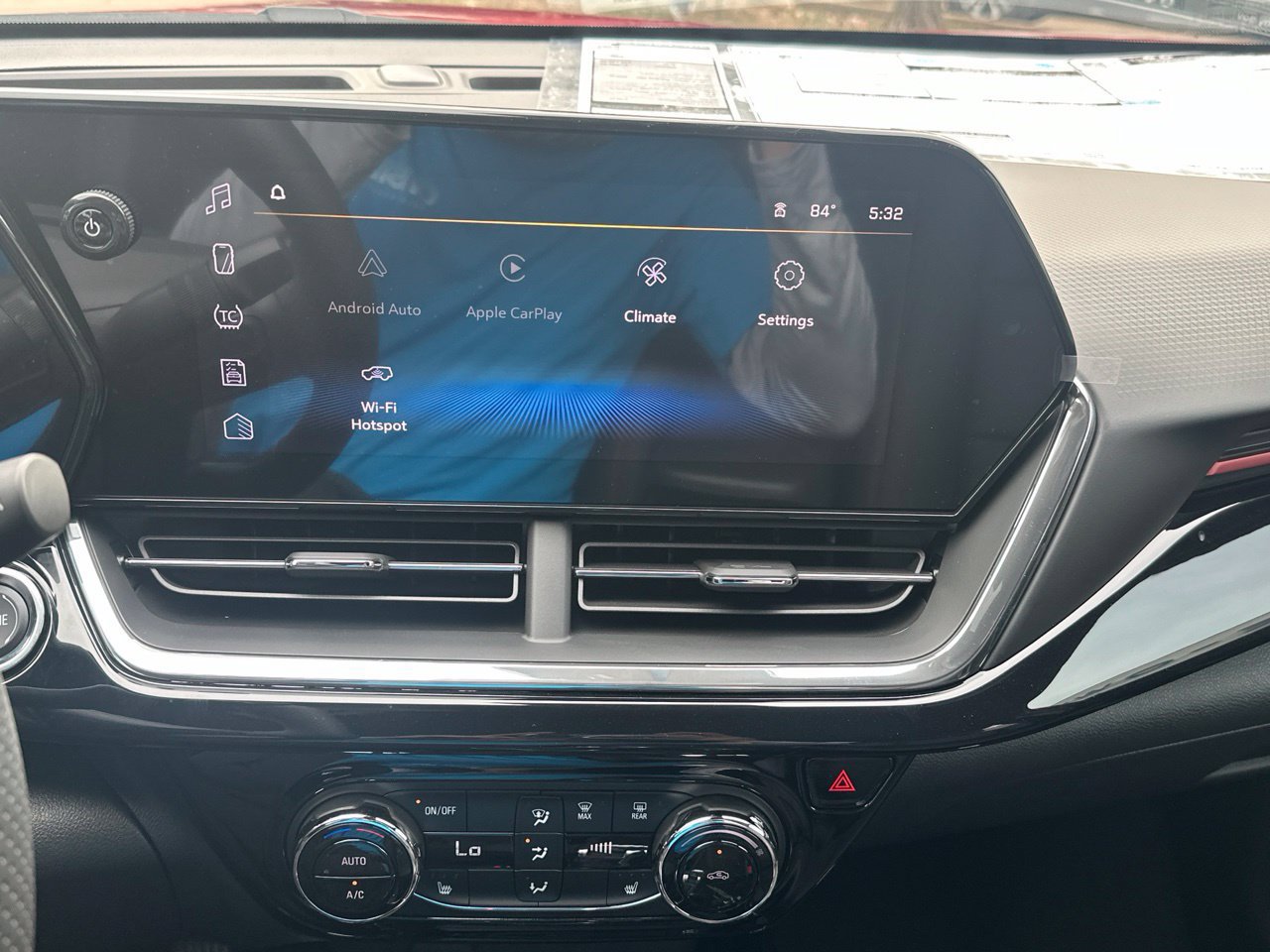 New 2026 Chevrolet Trax RS w/ Driver Confidence Package FWD image 18
