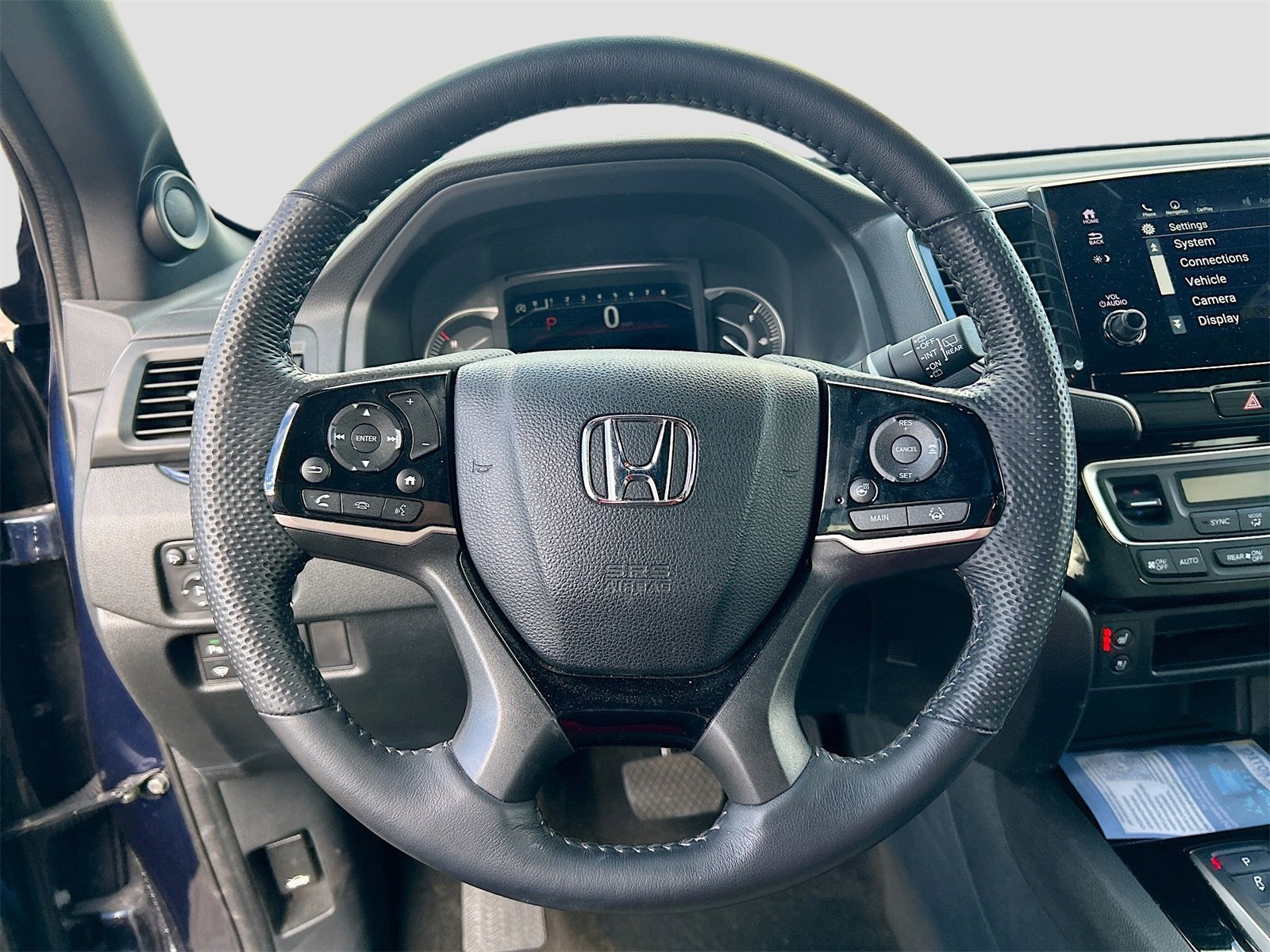 Used 2023 Honda Passport Elite image 11