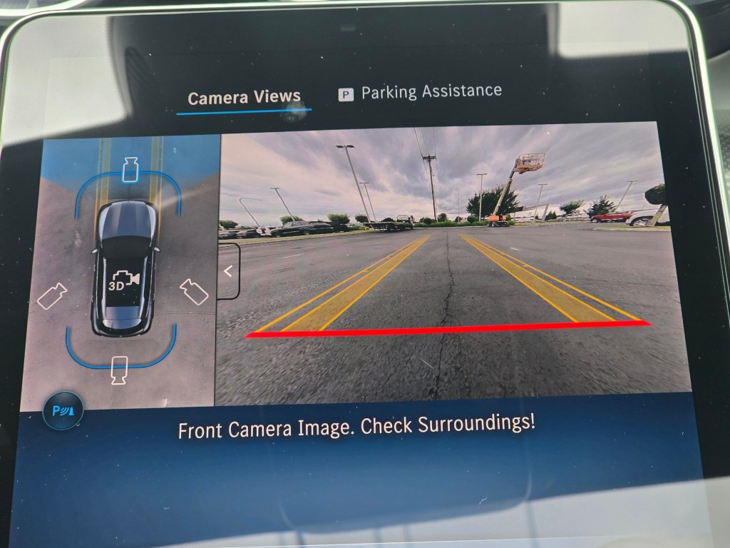 Used 2025 Mercedes-Benz GLC 300 4MATIC image 44