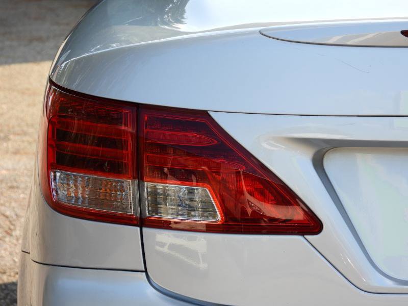 Used 2012 Lexus IS 250C w/ Luxury Pkg image 16