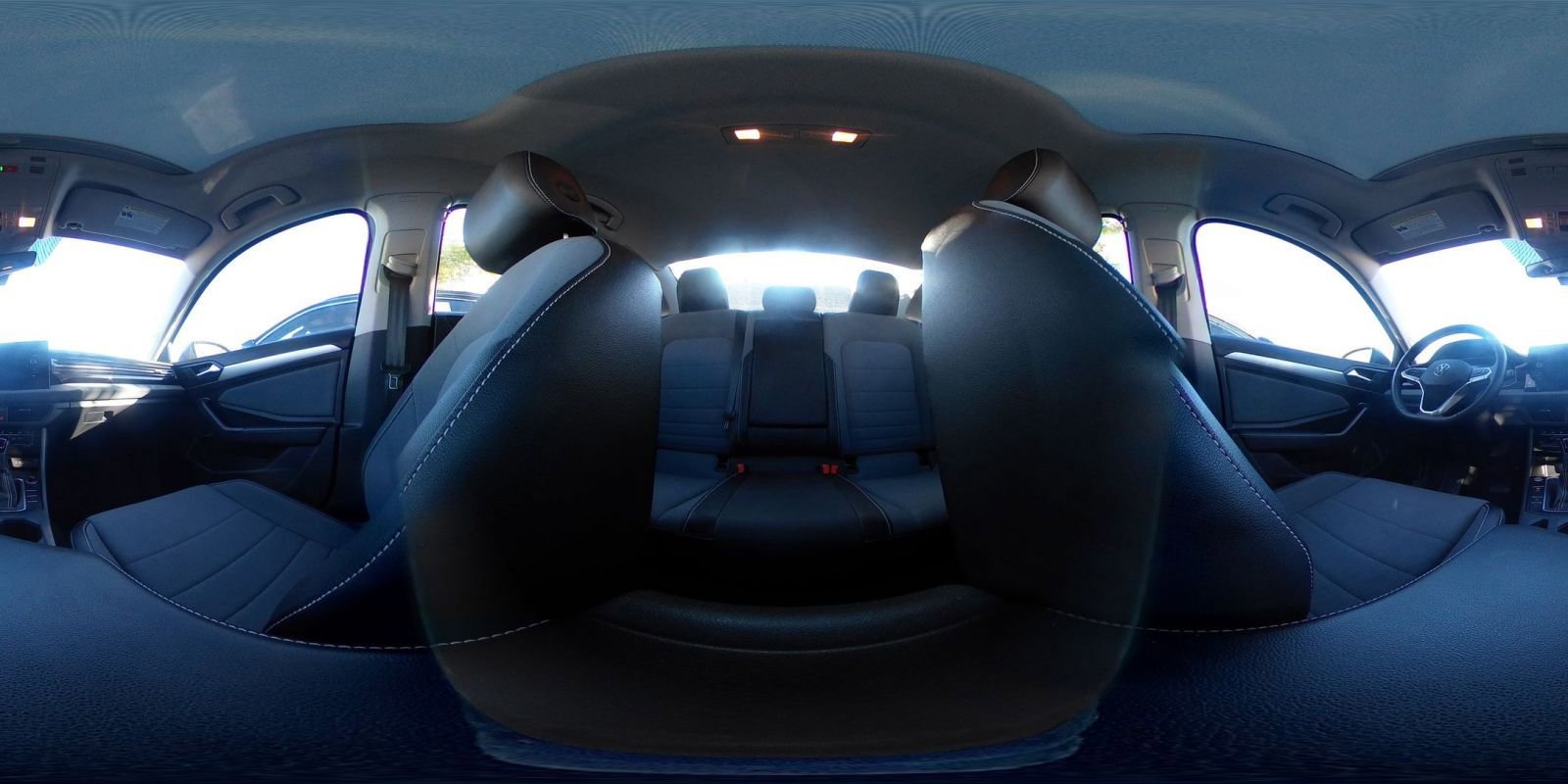 Used 2025 Volkswagen Jetta SE image 42