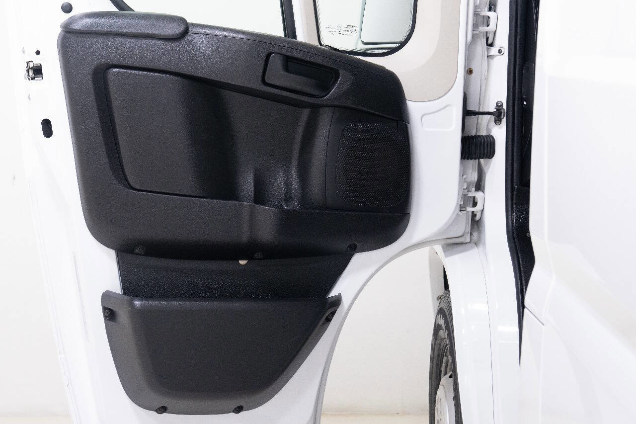 Used 2015 RAM ProMaster 2500 image 32