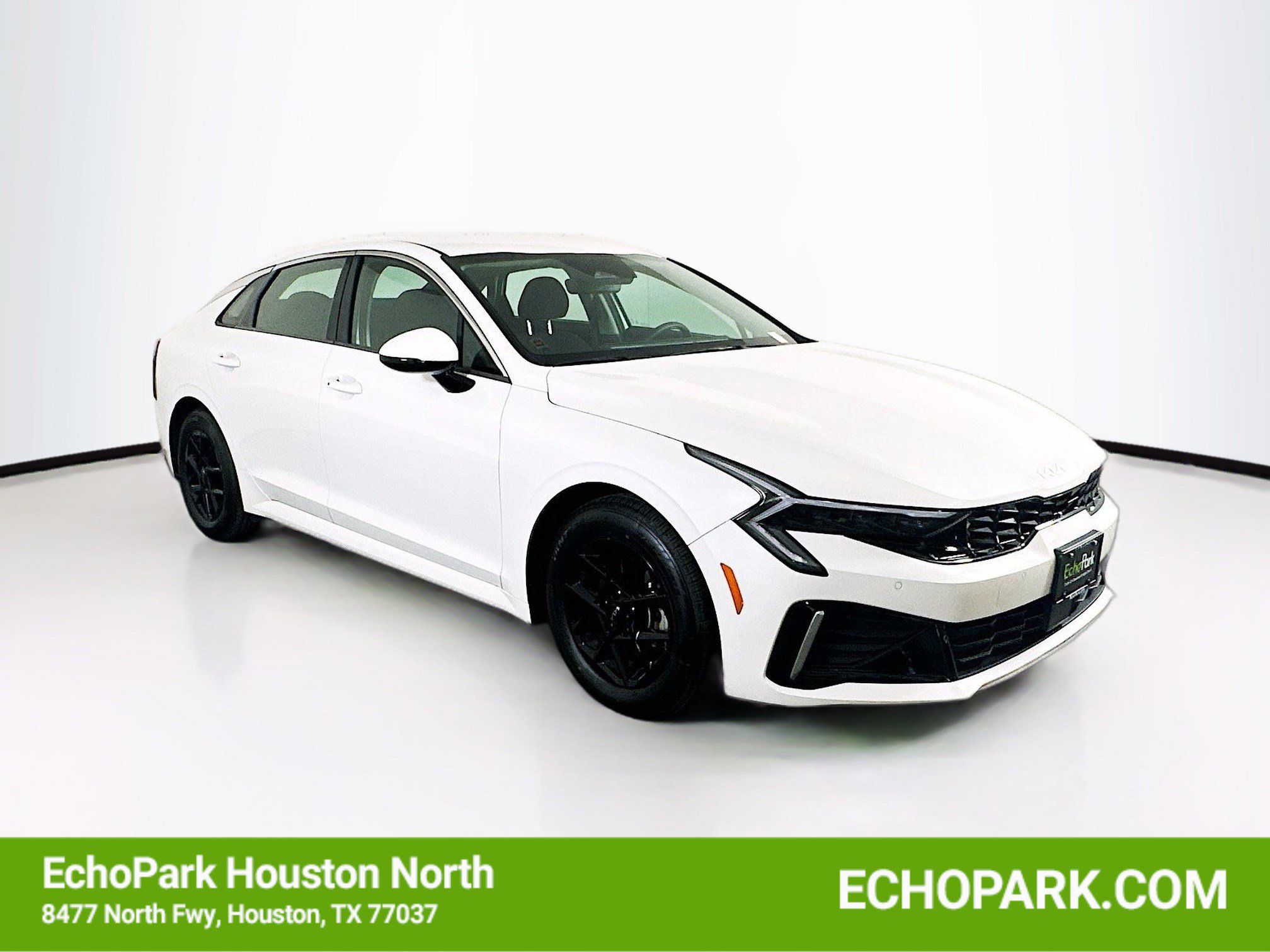 Used 2025 Kia K5 LXS image 1