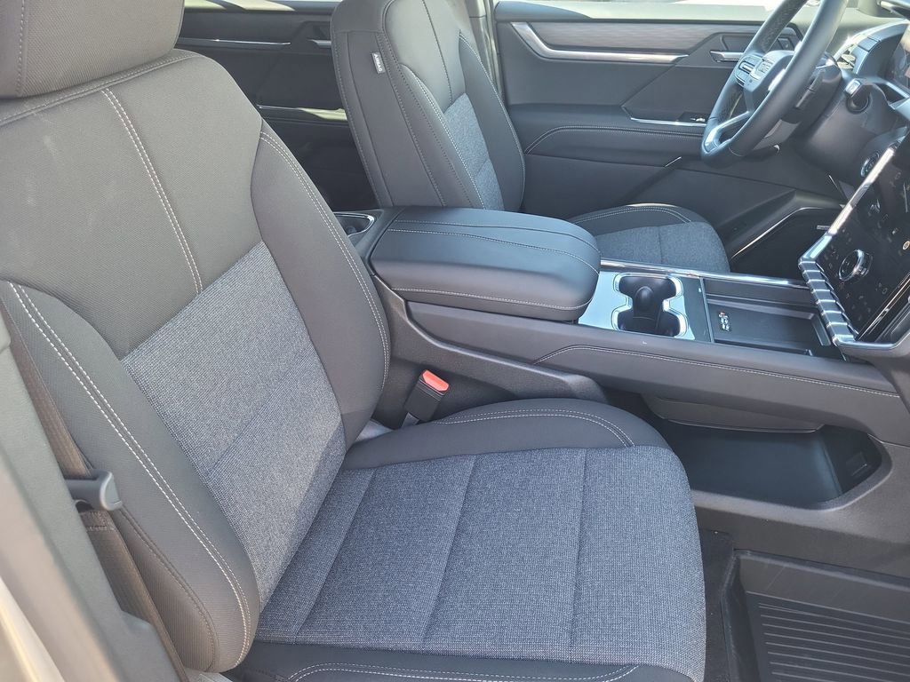 New 2026 GMC Acadia Elevation w/ LPO, Floor Liner Package image 10