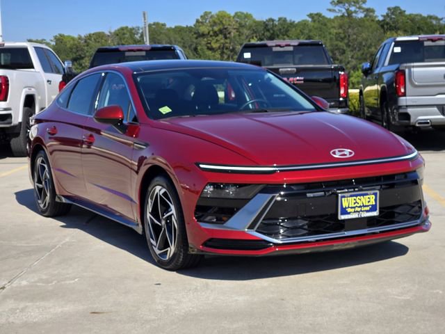 Used 2024 Hyundai Sonata SEL w/ Convenience Package image 3