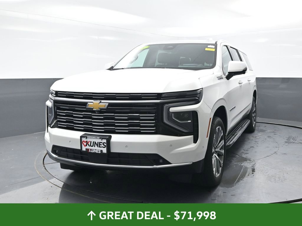 Used 2025 Chevrolet Suburban High Country AWD/4WD image 8