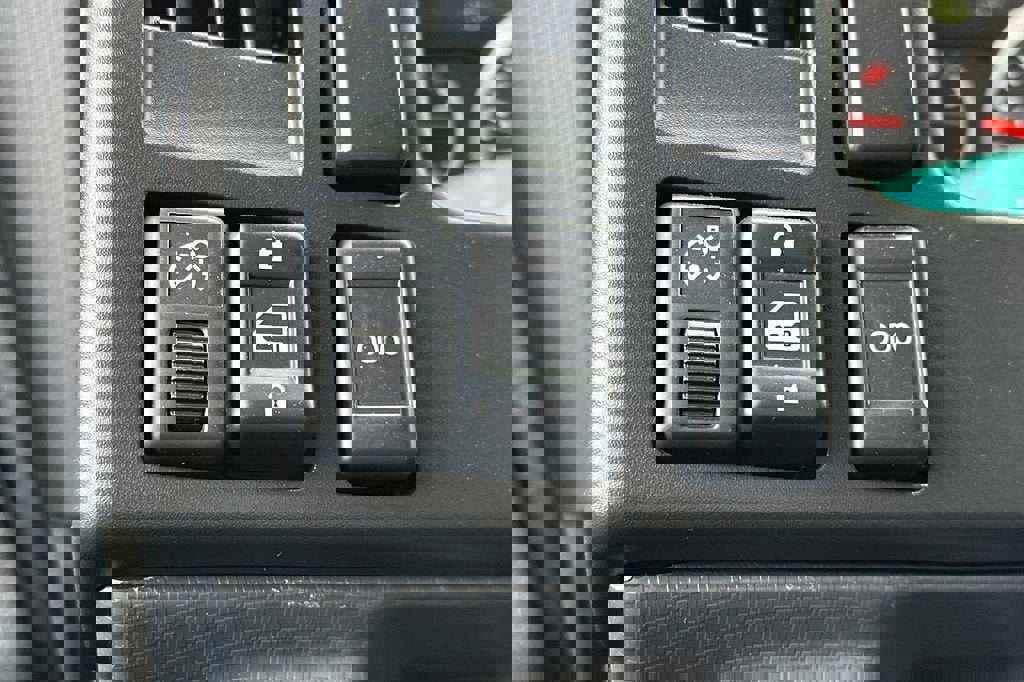 New 2024 Chevrolet Low Cab Forward 6500XD image 23