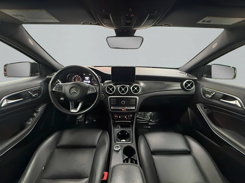 Used 2018 Mercedes-Benz GLA 250 4MATIC image 16