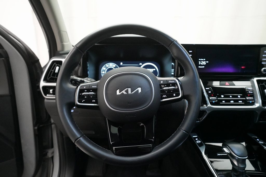 Certified 2023 Kia Sorento SX image 4