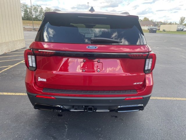 New 2026 Ford Explorer ST-Line image 8