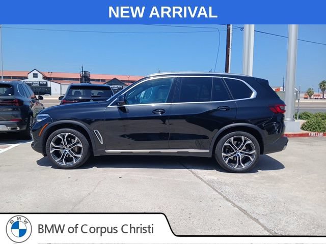 Used 2022 BMW X5 xDrive40i w/ Premium Package AWD/4WD image 6
