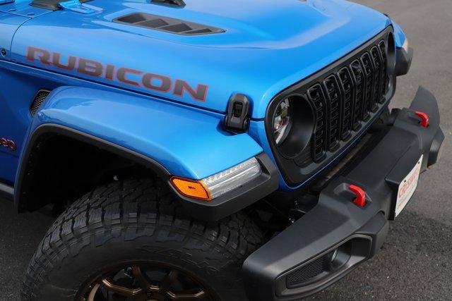 New 2025 Jeep Gladiator Rubicon w/ Safety Group image 2