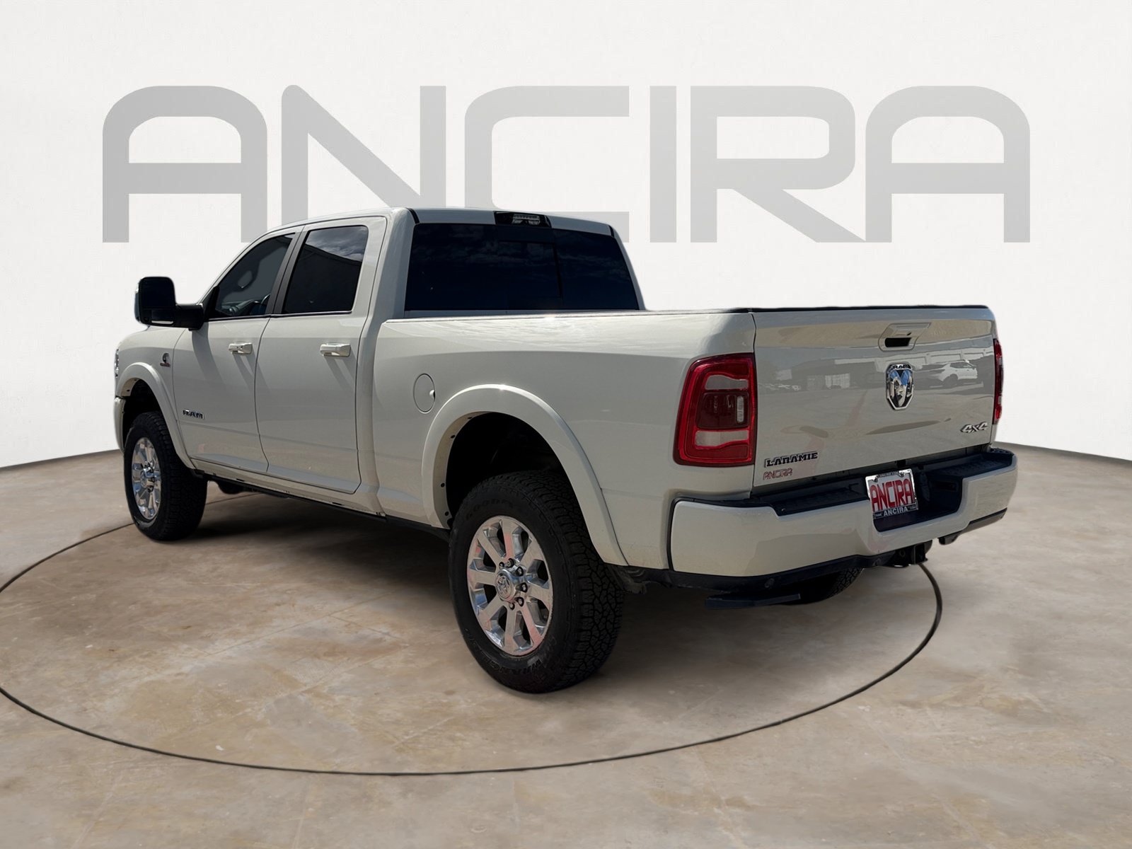 Used 2023 RAM 2500 Laramie AWD/4WD image 7