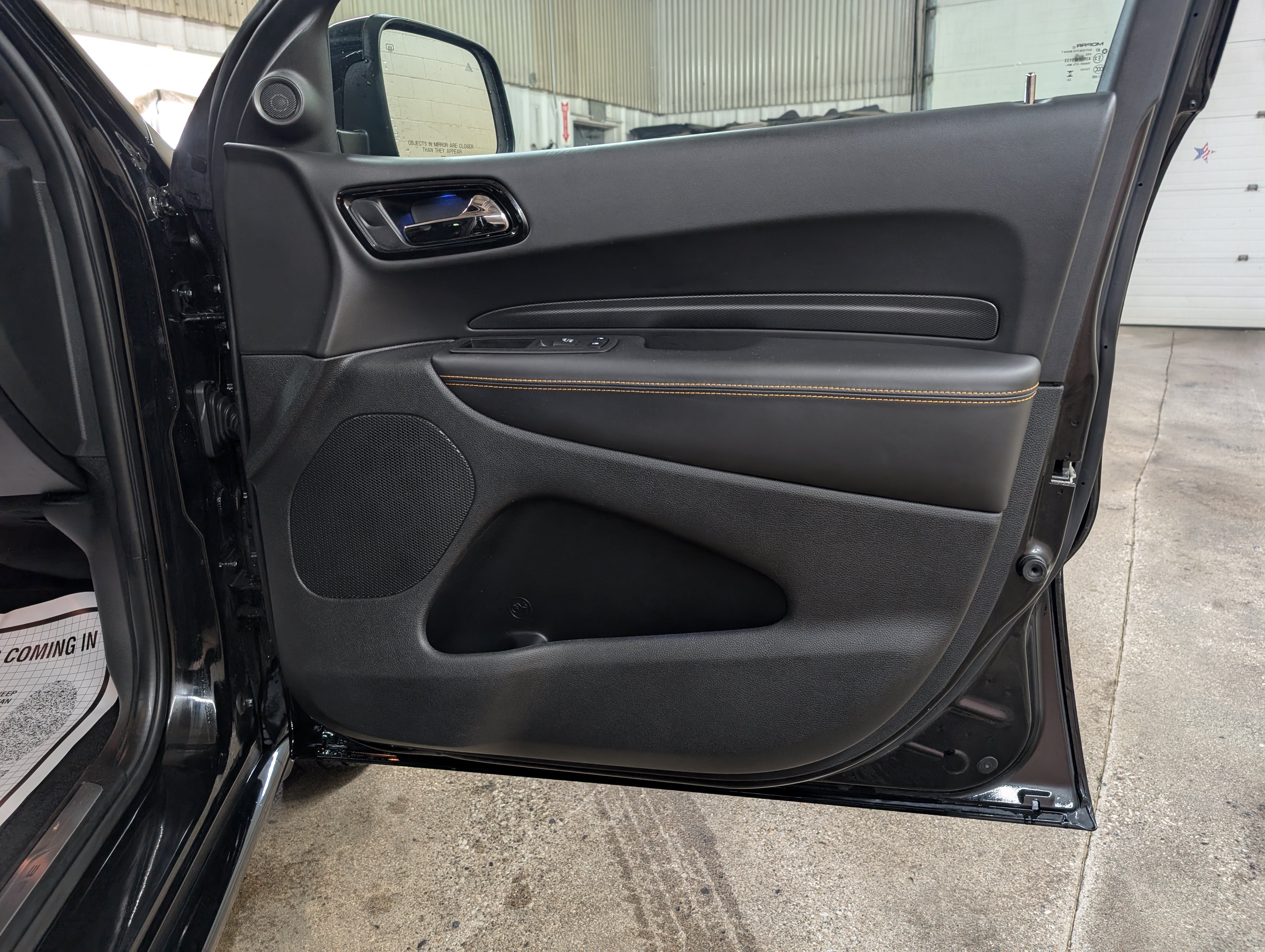 Used 2023 Dodge Durango R/T AWD/4WD image 4