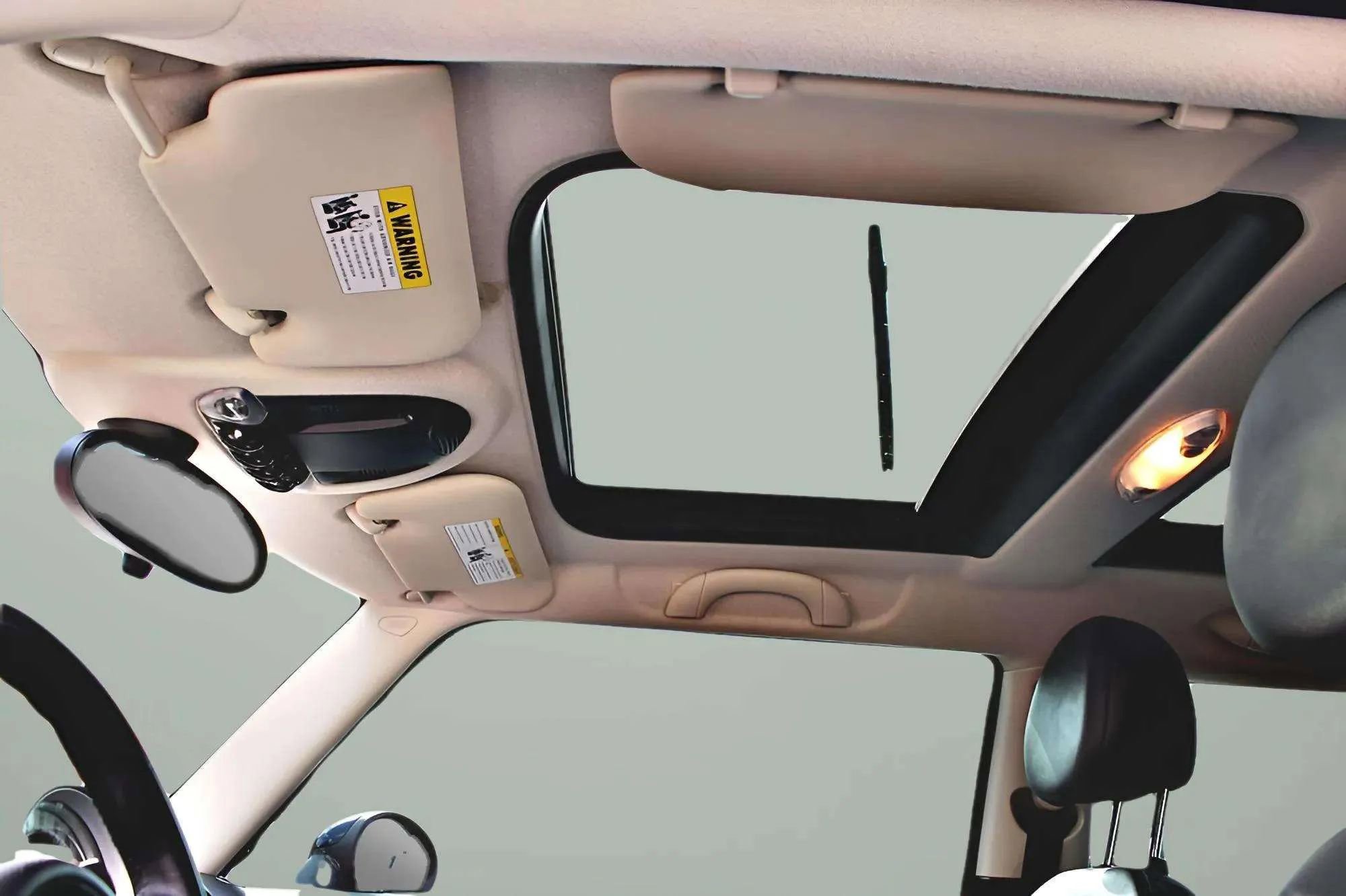 Used 2011 MINI Cooper S image 22