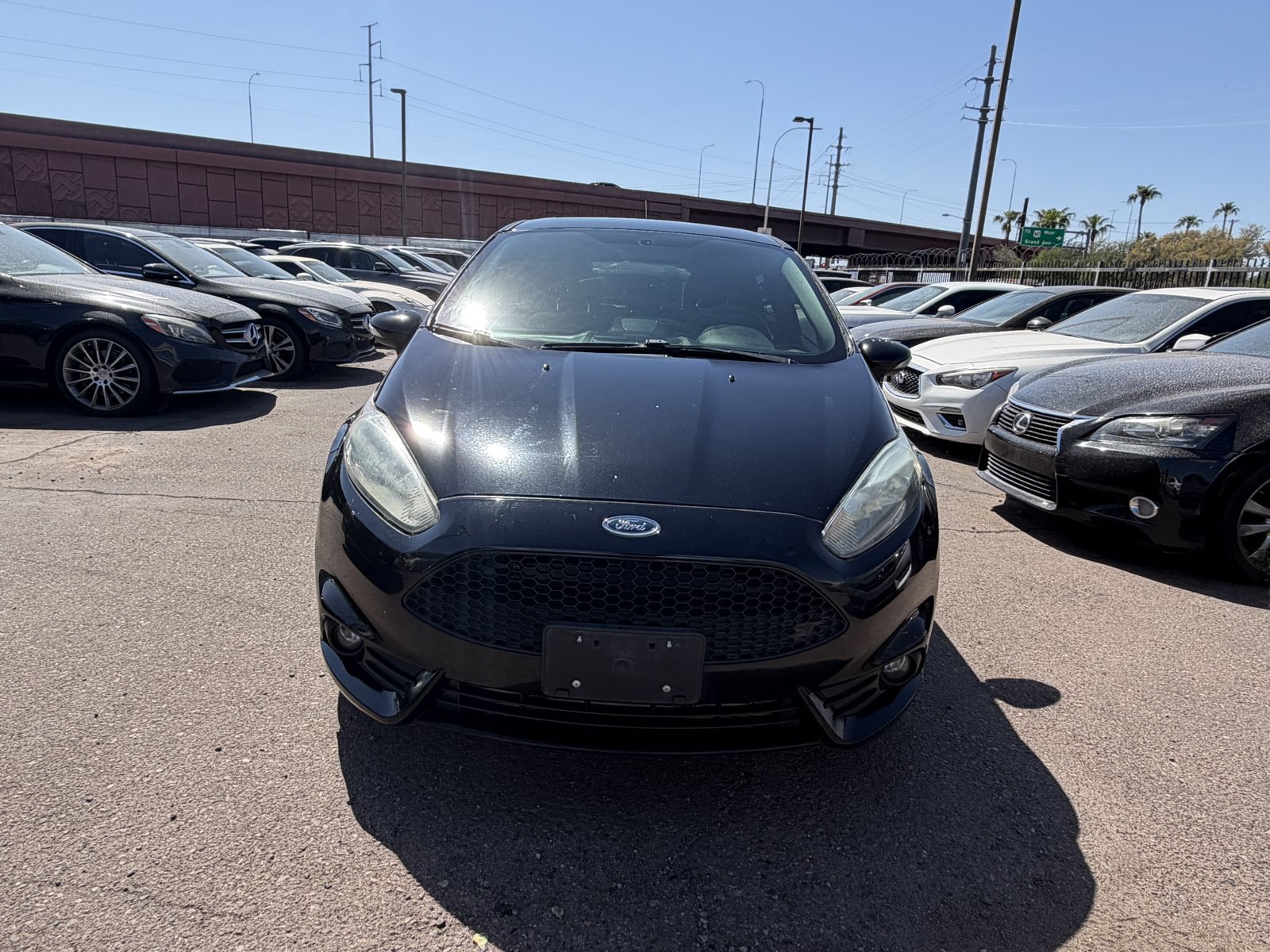 Used 2018 Ford Fiesta ST FWD image 2
