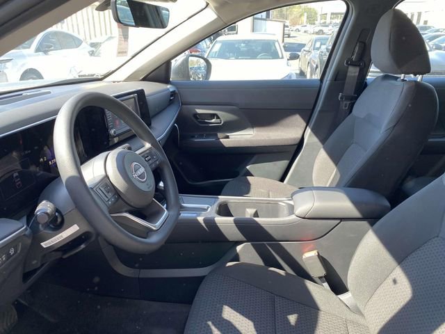 New 2025 Nissan Kicks S w/ Interior Electronics Package image 17