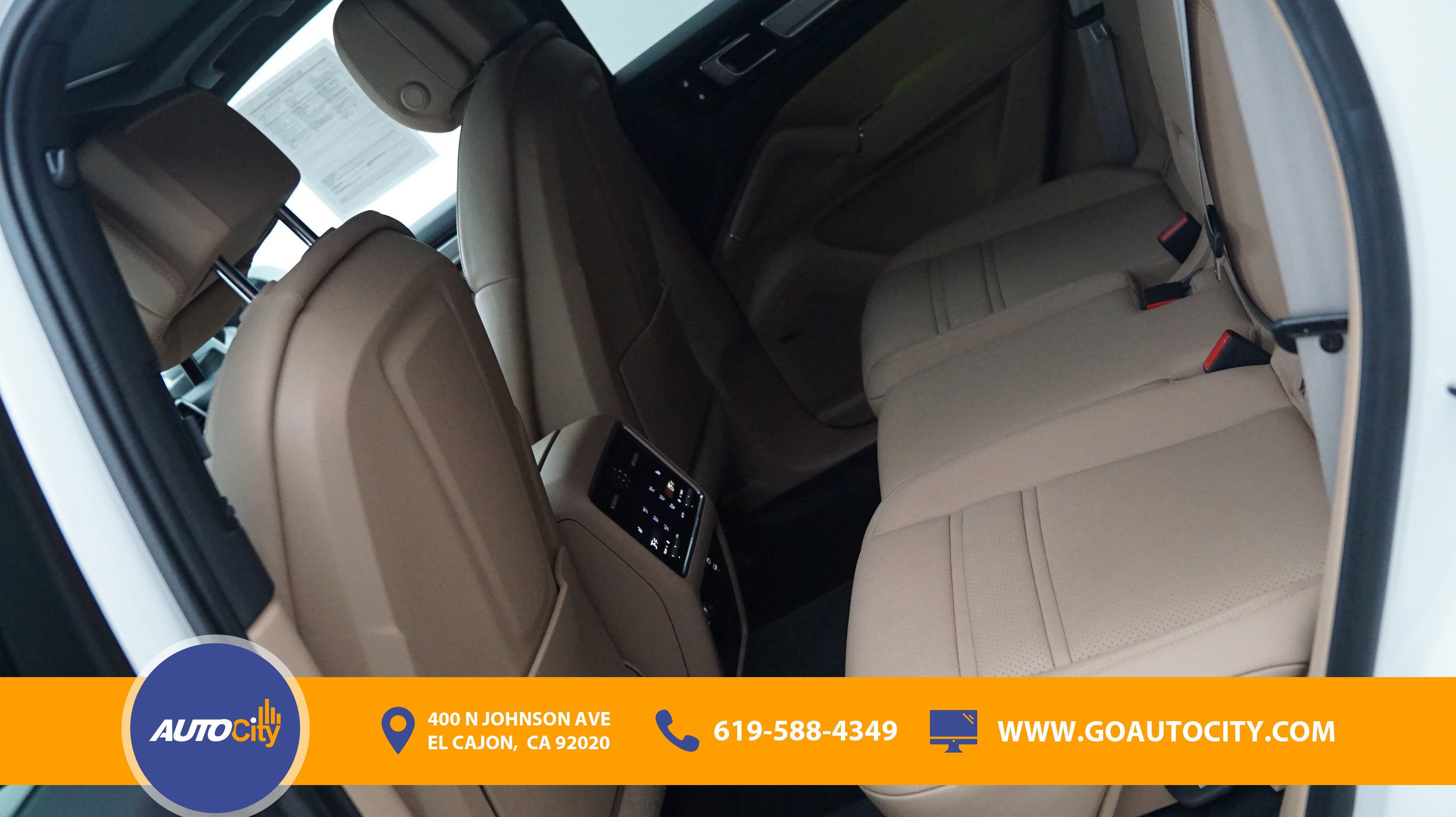 Used 2022 Porsche Cayenne Platinum Edition image 14