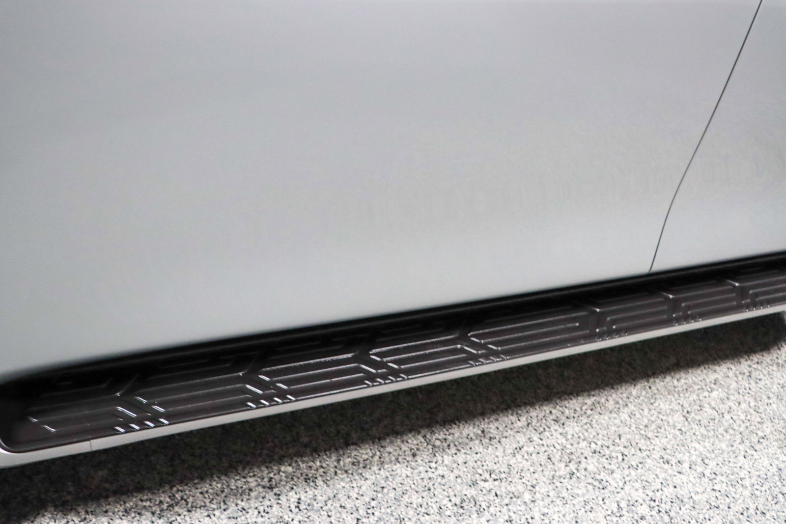 Used 2022 Nissan Armada SL w/ Captain's Chairs Package image 12