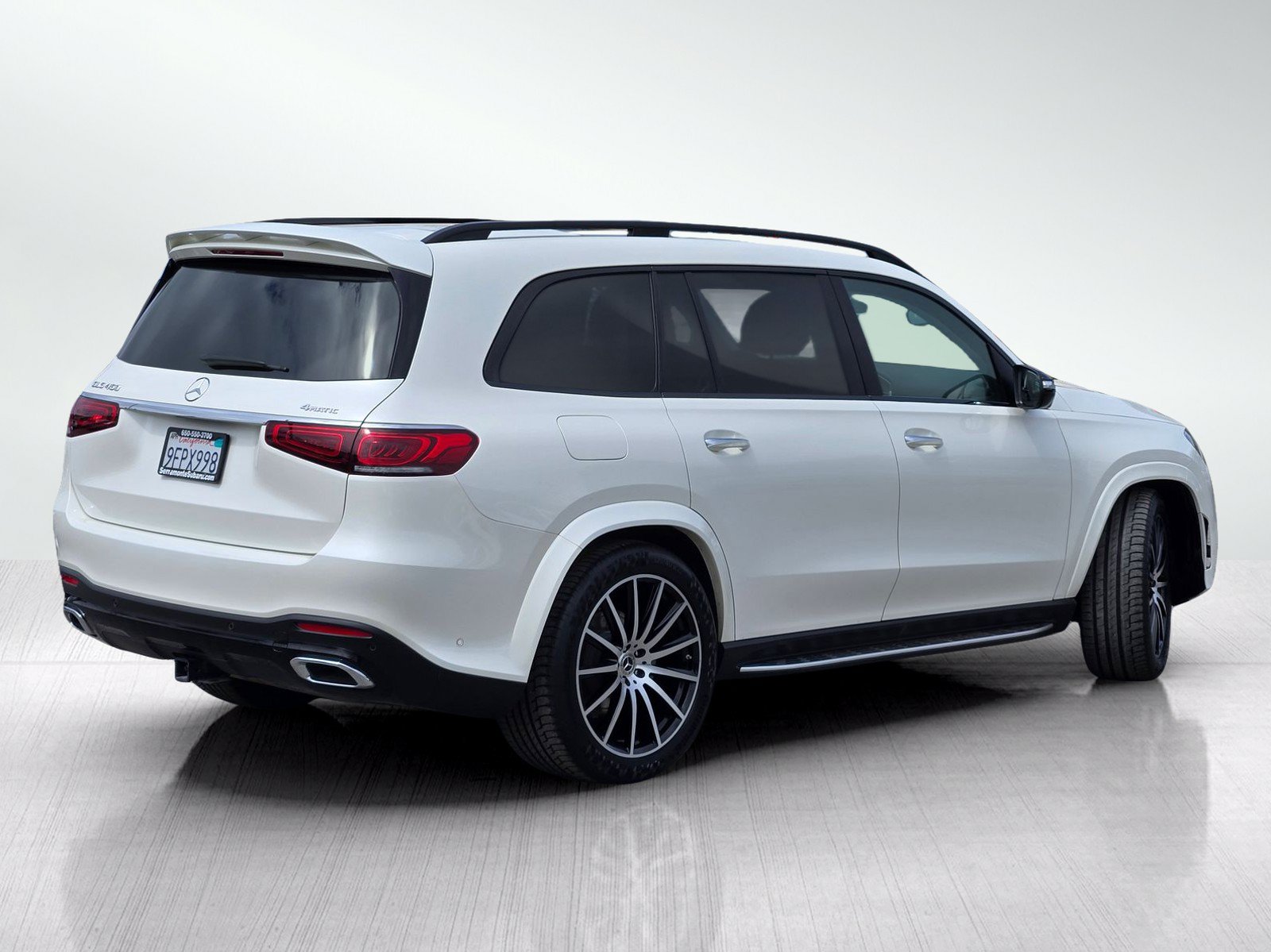 Used 2023 Mercedes-Benz GLS 450 4MATIC image 4