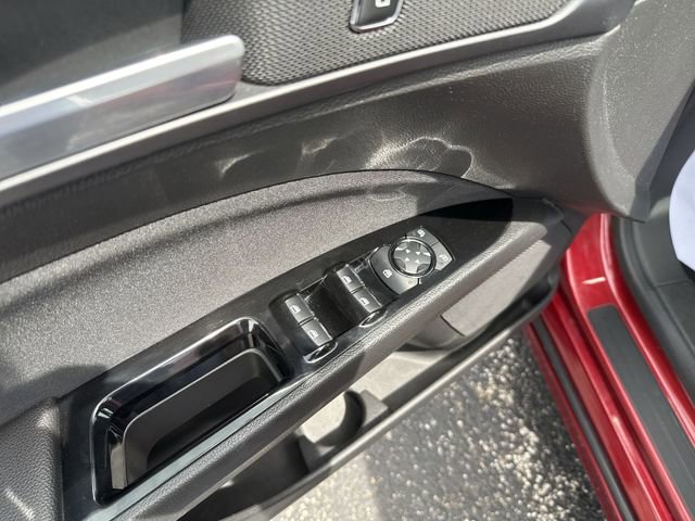 Used 2013 Ford Fusion SE FWD image 17