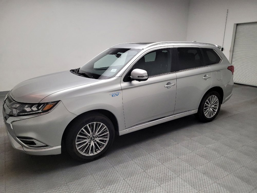 Used 2020 Mitsubishi Outlander GT image 2