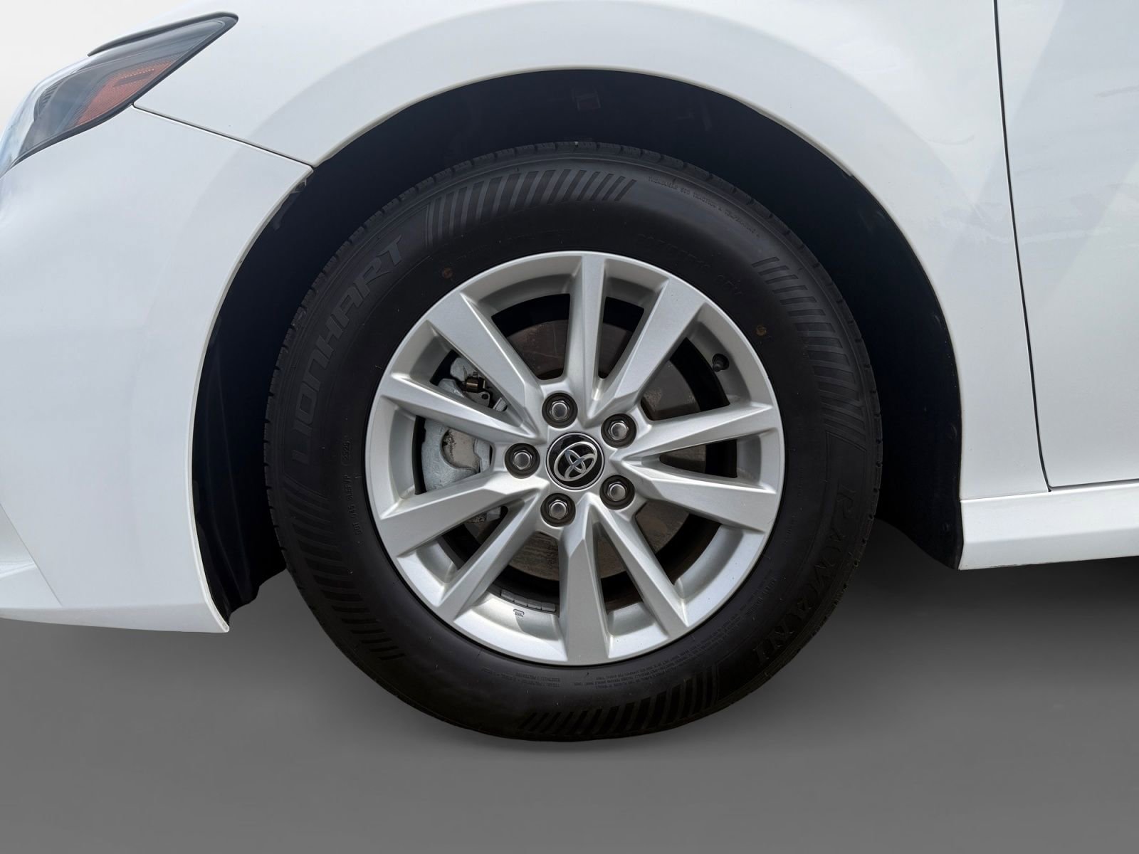 Certified 2025 Toyota Camry LE image 14