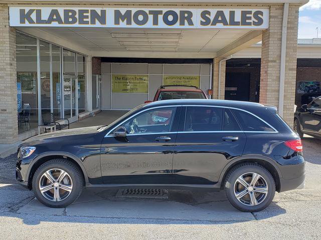 Used 2016 Mercedes-Benz GLC 300 4MATIC image 2