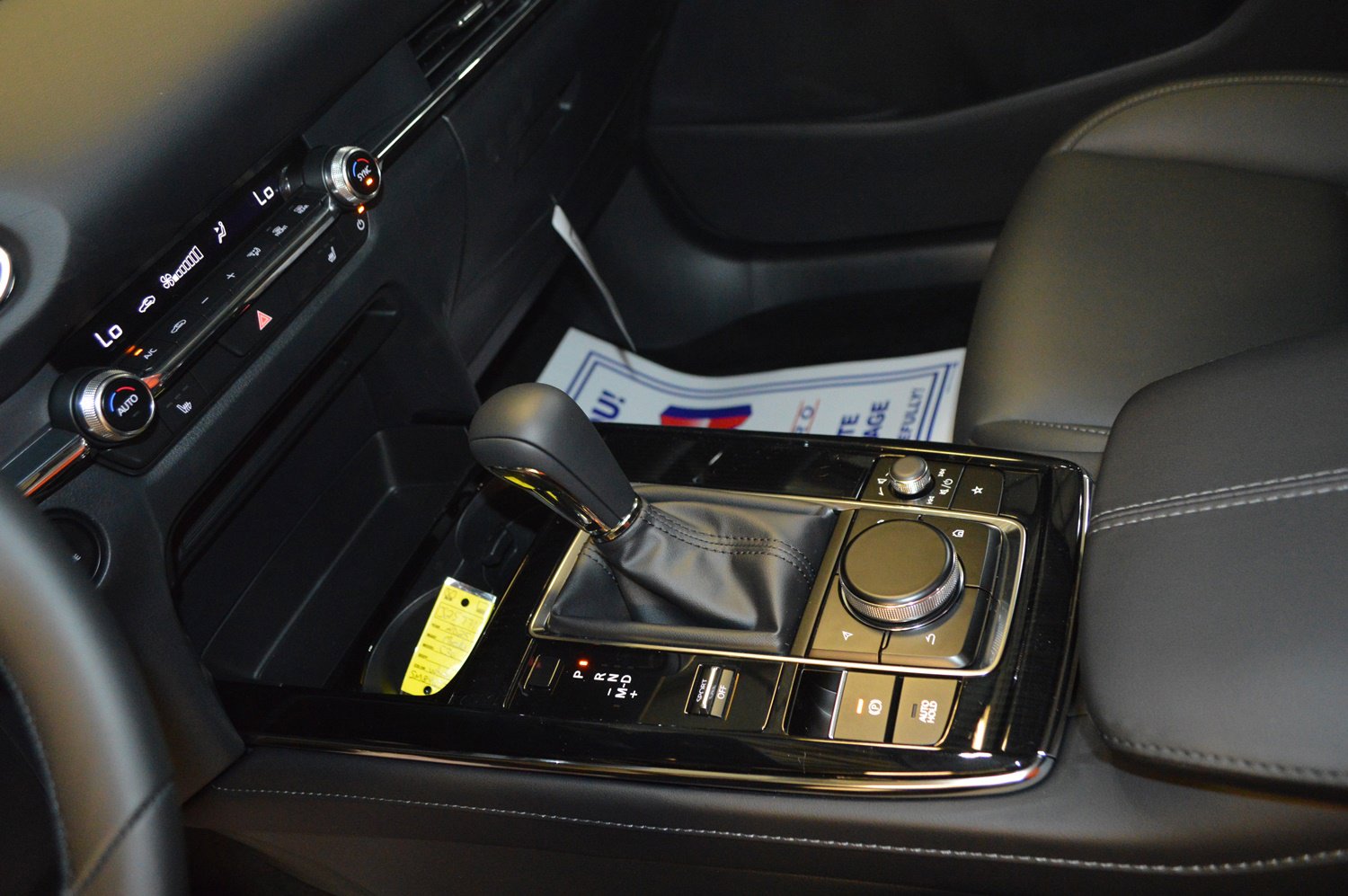 New 2025 MAZDA CX-30 AWD 2.5 S w/ Preferred Package image 20