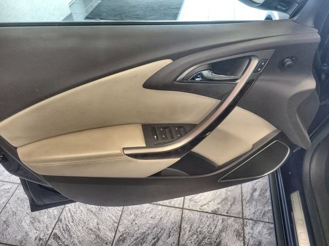 Used 2013 Buick Verano FWD image 13