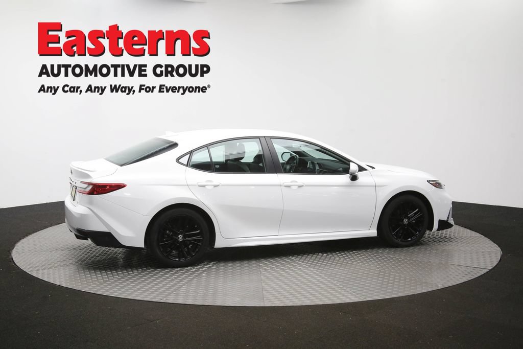 Used 2025 Toyota Camry SE FWD image 42