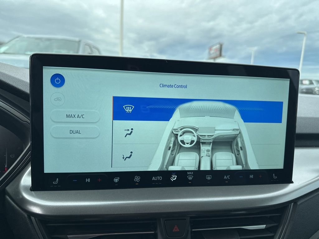 New 2026 Ford Escape SE image 25