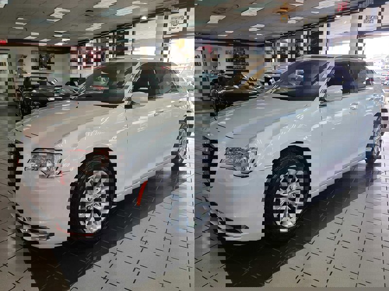 Used 2015 Chrysler 300 Limited