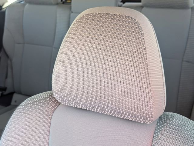 Used 2022 Subaru Outback Premium AWD/4WD image 16