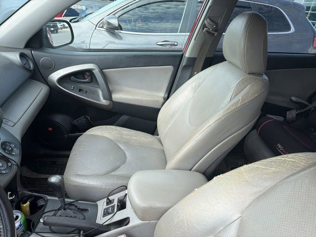 Used 2011 Toyota RAV4 Limited AWD/4WD image 19