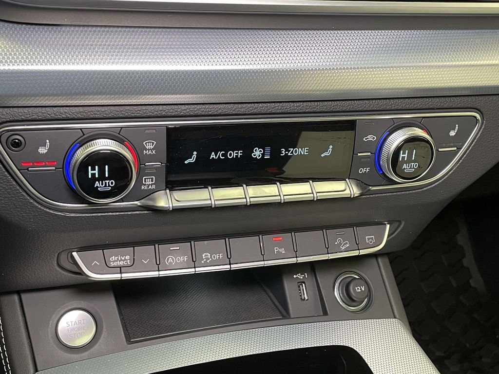 Certified 2025 Audi Q5 2.0T Premium Plus w/ Premium Plus Package image 32