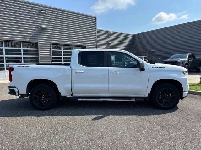 Used 2021 Chevrolet Silverado 1500 RST w/ LPO, Blackout Package AWD/4WD image 4