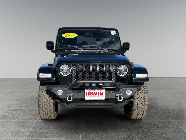 Used 2021 Jeep Wrangler Unlimited Sahara AWD/4WD image 9