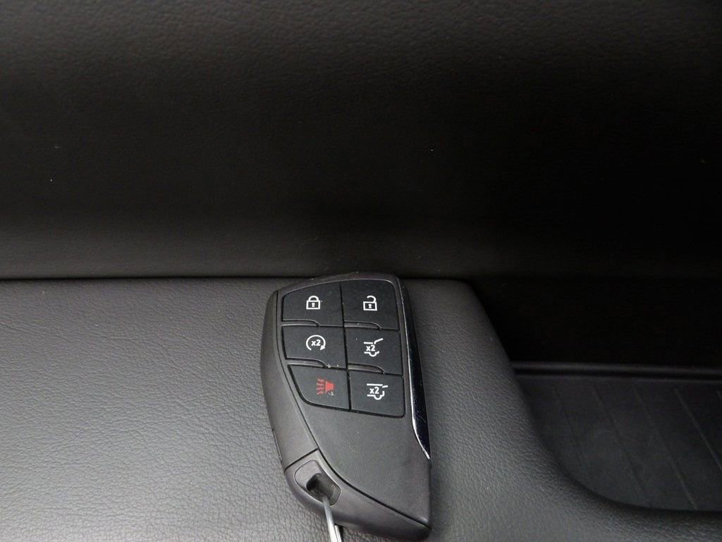 Used 2023 GMC Yukon SLT w/ Max Trailering Package image 59