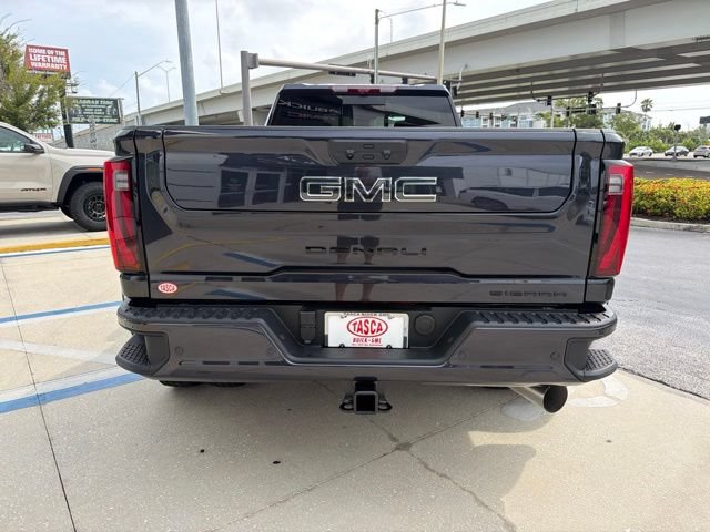 New 2026 GMC Sierra 3500 Denali Ultimate w/ LPO, Black Badging Package AWD/4WD image 6