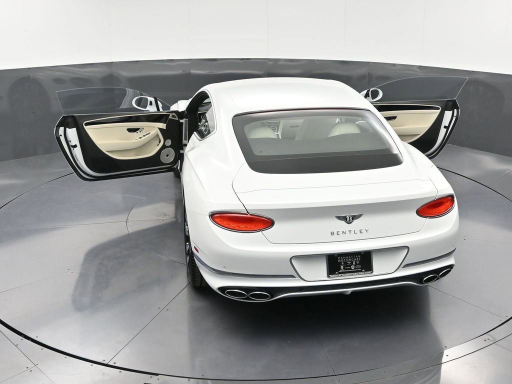Used 2024 Bentley Continental GT AWD/4WD image 33