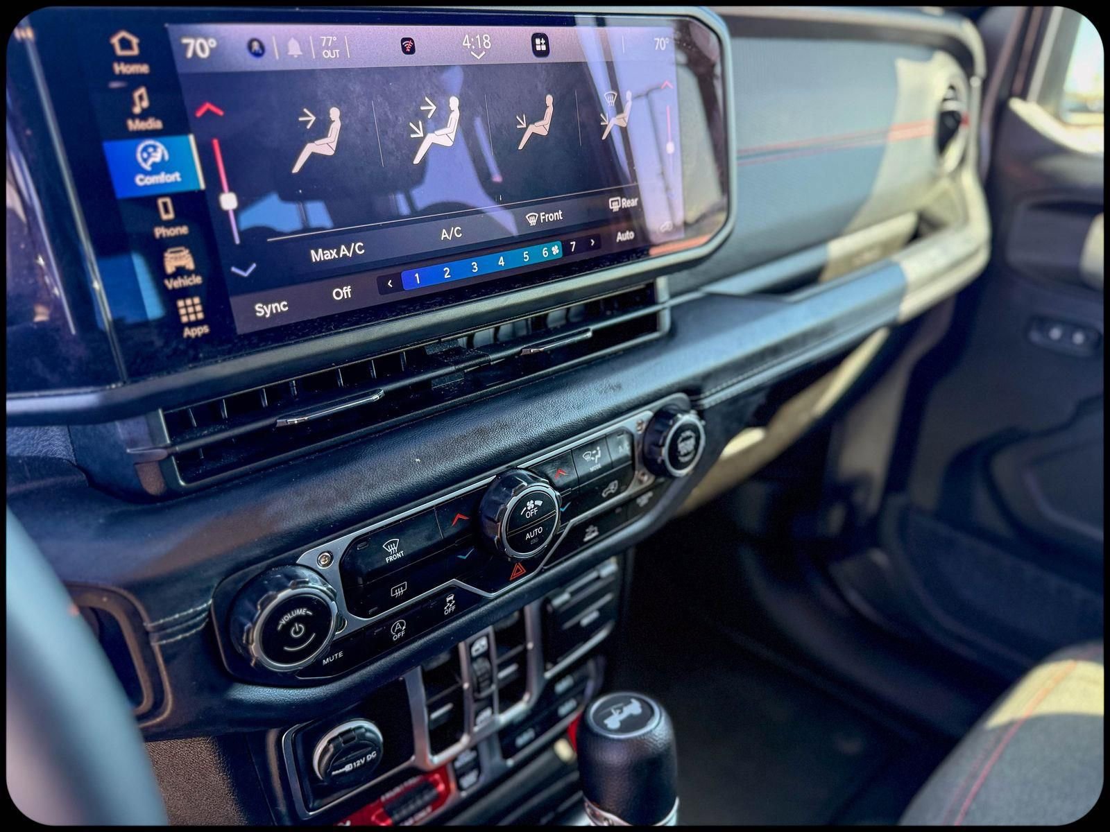 Certified 2025 Jeep Wrangler Unlimited Rubicon image 22