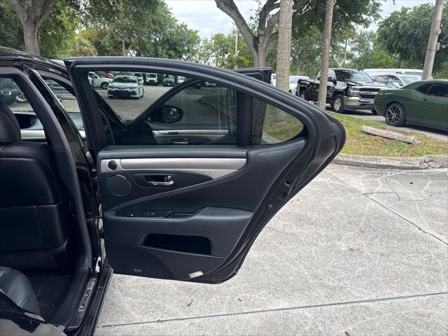 Used 2014 Lexus LS 460 w/ F Sport Package RWD image 23