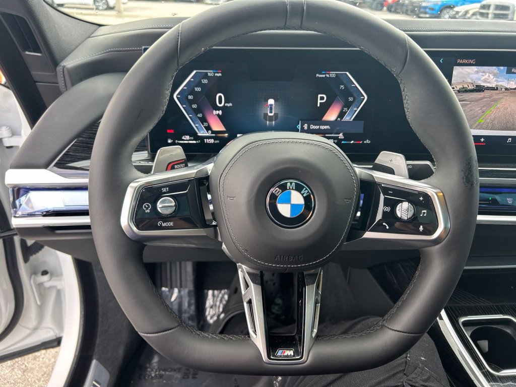 Used 2026 BMW 740i RWD image 17