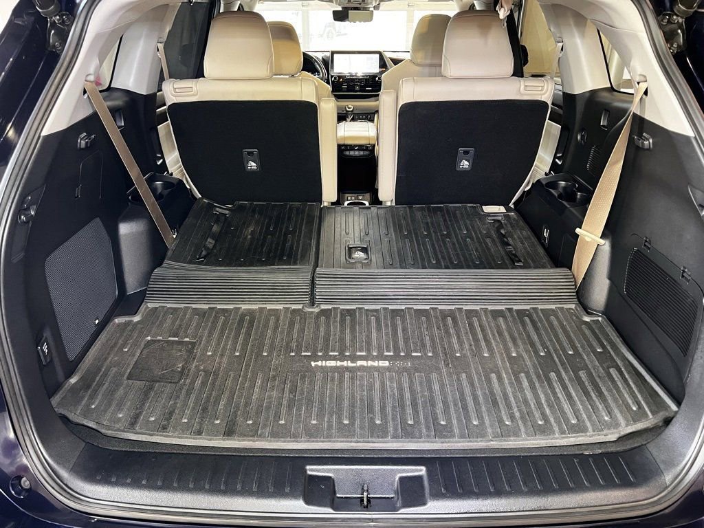 Certified 2020 Toyota Highlander Platinum image 65