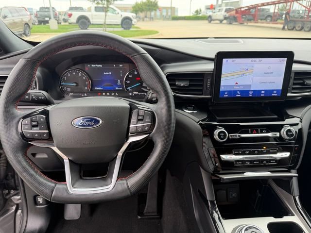 Used 2022 Ford Explorer ST-Line w/ Class IV Trailer Tow Package RWD image 13