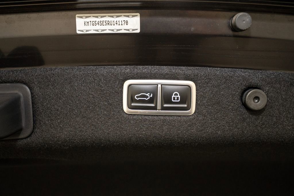 Used 2024 Genesis G70 3.3T Advanced w/ Sport Prestige Package image 7